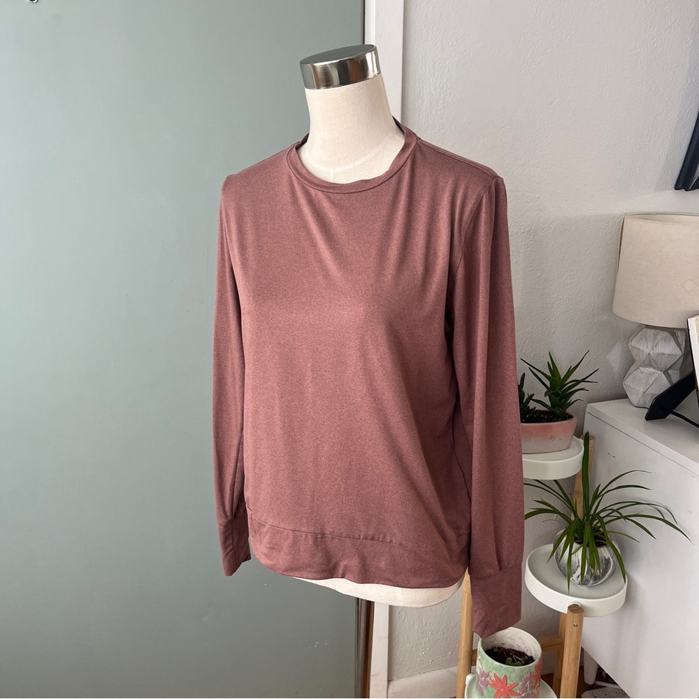 Lukka Lux top